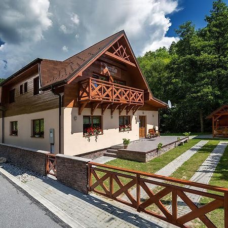 Penzion Hastrman Banská Bystrica Exterior foto